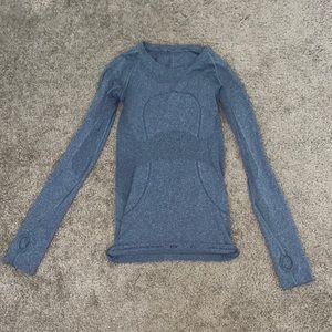 Lulu lemon gray long sleeve.